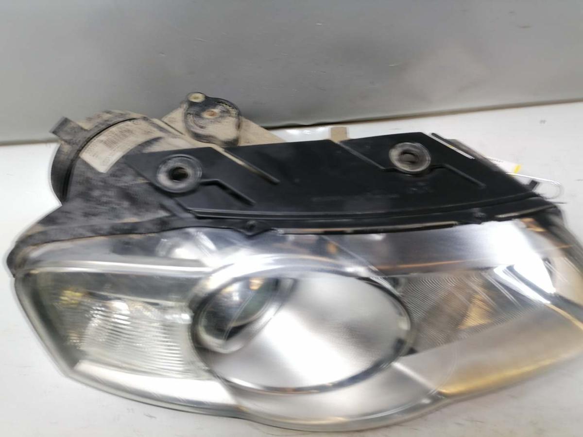 VW Passat 3C B6 original Scheinwerfer vorn rechts Halogen Bj.2005